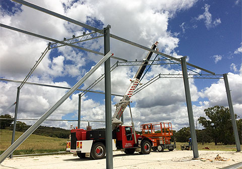 Inverell Freighters’ Crane on site